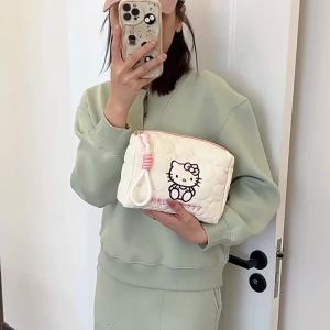 Sanrio | Dung Tích Lớn Túi Đựng Mỹ Phẩm Sanrio Túi Đựng Đồ Vệ Sinh Cá Nhân Cầm Tay Túi Đựng Đồ Trang Điểm Du Lịch Đa Chức Năng Polyester Thân Thiện Với Môi Trường