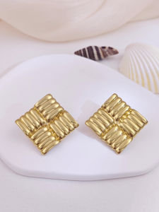 Stud Earrings for Women Irregular Geometric Flower Square Beach Shell Earrings Summer Stainlees Steel Jewellery for Women