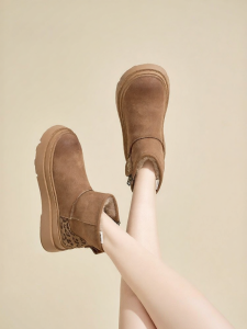Josiny | Warm Fur-Lined Thick Fashionable Snow Boots