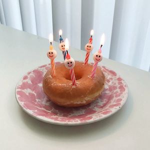 Cartoon Decorative Candle for Picnic Theme Party Favors Cute Smiling Face Cake Decoration Birthday Present Labelled Candle