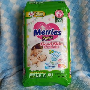Popok Bayi Merries Pants  Good Skin Tipe Celana Size NB -S40 / Popok Sekali Pakai Cegah Iritasi