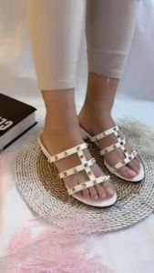 Sandal High Heels Aesthetic Wanita & Tips Memilih