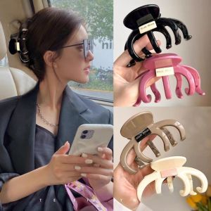 Pumpkin Acrylic Large Hair Clip for Women Hair Claw Elegant Shark Clip Cute Girl Hair Clamp