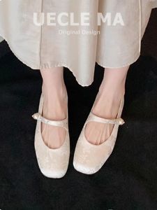 UECLE MA | Leather Chinese Style Flats