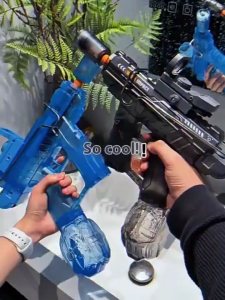 【IMOMOTO BABY 】UZI Water Gun Kids Toys Outdoor Beach Sports High-Capacity Desert Eagle Auto Watergun