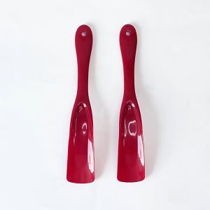 นักยกรองเท้ามืออาชีพ 19 ซม. แตรรองเท้าพลาสติกรองเท้าฮอร์นช้อนรูปร่างแตรรองเท้า