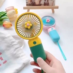 ไทยแลนด์สปอต พัดลมลายการ์ตูนมาใหม่ พัดลมพกพาขนาดเล็กน่ารัก / พัดลมพกพาขนาดเล็ก