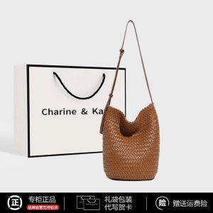Handcrafted Soft Leather Bucket Bag Tote Summer 2025 Casual Vacation Shoulder Crossbody Bag for Young Women Commuting