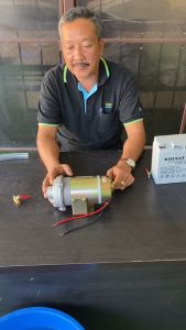 ปั๊มโม่ปูน โม่ปูน DC 24V 320W 15A ปั๊มโม่ปูนโซล่าเซลล์ คุณปลอมสำหรับการสวยใส 15A พื้นฟิลเลอร์