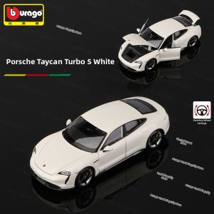 Bburago | Collection Replica Car Model 1:24