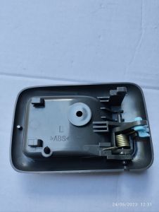 HANDLE HANDEL PINTU DALAM SUZUKI APV DAN KARIMUN KOTAK TARIKAN PINTU INNER HANDLE
