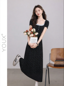 YOUXIANG | Đầm A-Line Hoa Cổ Vuông Ghép Mới
