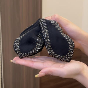 Korean Style Wheat Spike Shark Clamp Hair Clip Womens New 2025 Summer Fashion Hair Accessories Headwear Clip on Hair Grips