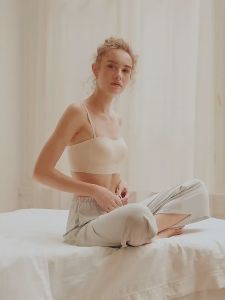 Discover MALDITA X Brassiere: Seamless Push Up Bralette & Invisible Underwear for Women