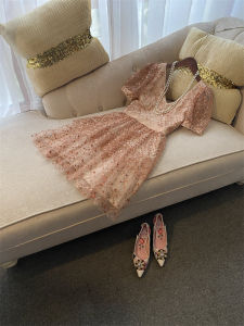 New French Luxurious Sequin Sweet First Love Dress Womens Fashion Waist Cinching Slimming Midi Length One Piece Dress