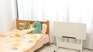 60cm/80cm Folding Table/ Foldable Table/ Movable Laptop Table/ Computer Study Desk/Bedside Bed Sofa Side Table