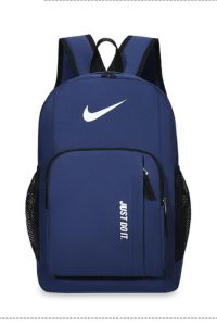 กระเป๋าเป้สะพายหลัง ทรงสปอร์ต กันน้ำ ทนทานสูงจุของได้