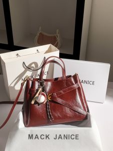 กระเป๋าสะพายข้างผู้หญิง MackJanice ดีไซน์เก๋ไก๋สุดเทรนด์ กระเป๋าสะพายไหล่เดี่ยว กระเป๋าถือแบบลำลอง หนังวัวสองชั้น กระเป๋าสะพายข้างแบบสะพายข้าง