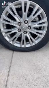 Bơm lốp ô tô 12v siêu mạnh Daihatsu nội địa Nhật Bản bơm xe máy xe đạp xe hơi từ 4-16 chỗ Máy nén khi bơm lốp ô tô mini