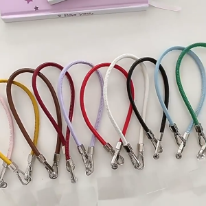 Tri-Town Mobile Phone Lanyard PU Leather Wrist Rope Bracelet Short Fashion Handheld Anti-drop Mobile Phone Rope ClipDetachable Hook