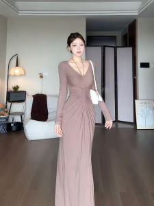 qiaocong | Elegant French Style Crinkled Halter V-Neck Long Sleeve Slimming Dress
