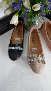 Sepatu Anak Perempuan List Cantik Terbaru/Sepatu Anak Perempuan Usia 6-9 tahun