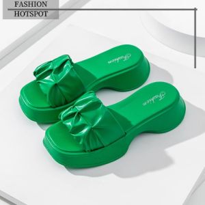 LKfashion New Collection รองเท้าเเฟชั่นผู้หญิง ทรงดี สีฉูดฉาดโดนใจวัยรุ่น  ดีไซน์ดูดี  คุมโทนได้ดี ใส่ได้ทุกโอกาสเลยน้าาา  พร้อมส่งจากไทย