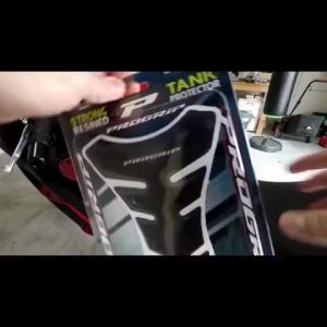 Tank Pad Stiker Tangki Motor Carbon Fiber Black Sticker Tangki Timbul