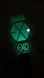 [FREE BATERAI] LIGHTSTICK GLOWSTICK WARNA-WARNI FANMADE KPOP BOYBAND GIRLBAND BISA CUSTOM