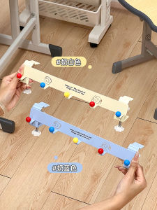 ตู้เสื้อผ้าแบบแขวนได้ปรับได้สำหรับโต๊ะเรียน สไตล์การ์ตูน วัสดุเหล็ก กันน้ำ กันฝุ่น ติดได้ทันที ไม่ต้องเจาะ