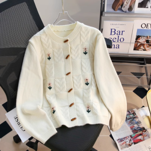 Retro Button-Up Red Knitted Sweater Cardigan Womens Loose Thickened Winter New Years Outerwear Long Sleeve round Neck