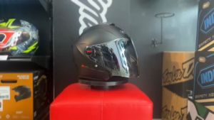 INDEX TITAN IX High-Quality Full-Face Motorcycle Helmet - Universal Size with Visor