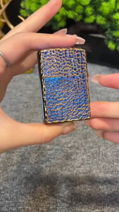 Hột Quẹt Bật Lửa Xăng Đá Chief CF1352L Họa Tiết Núi Lửa Cực Đẹp