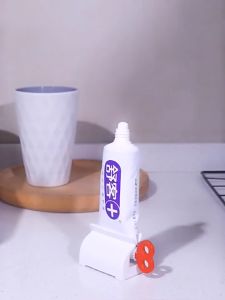 1PC Toothpaste Squeezers Bathroom Cleaning Products High Temperature Resistance