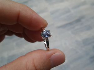 PY Beauty ร้านนี้ขายแท้: 925 Sterling Silver ฝังไพลินประเทศศรีลังกา (Natural Sapphire From Srilanka) 1.01 กะรัต พลอยสวยมาก