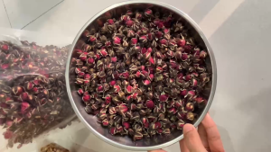 100 gr Nụ hoa hồng Đà Lạt sấy khô Cao Cấp ( Hàng VN chất lượng cao) Trà Nụ Hoa Hồng nguyên bông sấy khô sạch thơm.