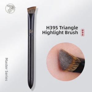 HUACHUNTANG | Highlighting Detail Brush Triangular