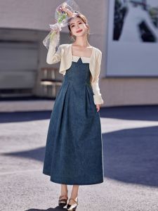 ฤดูใบไม้ผลิ ฤดูใบไม้ร่วง 2024 สไตล์ลำลอง Midi ยาวเหนือเข่า เดนิม ชุดสองชิ้น เดรส พร้อม สายคล้อง แขนยาวสุภาพสตรี ทันสมัย ชุด