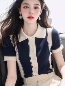 เรียบหรู เสื้อโปโลคอต่อต้านวัย Ice ผ้าไหม เสื้อถัก ฤดูร้อน แฟชั่น หลากหลาย พรางหุ่น แขนสั้นชั้นฐาน เสื้อท่อนบน สําหรับผู้หญิง