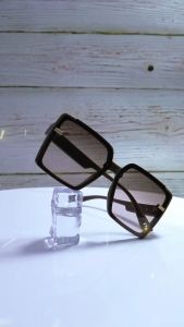 Kính Mát Nữ Crnaira M37 Chống UV400 Gọng Vuông Thời Trang Siêu Sang Chảnh