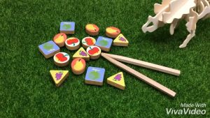 [Little B House] Wooden Montessori Toys Chopsticks Training Fine Motor Skill Toy 专注力游戏 Mainan Montessori - BT101