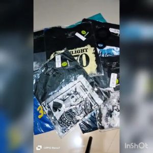 Kaos Berkualitas Tinggi untuk Semua Usia: TSHIRT Kaos Pria-Wanita Kualitas Premium