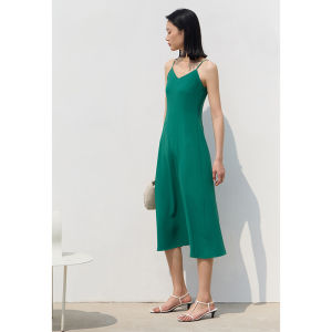 AMII | Summer Vacation Style V-Neck Strap Slim A-Line Dress