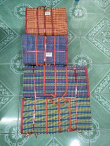 เสื่อพับ สาดพับ เล็กใหญ่ พร้อมส่ง