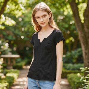Slim V-neck Knitwear