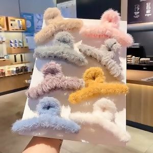 Korean Style Plush Large Large Clip Elegant And High-End Furry Autumn And Winter Hair Clips On The Back Of The Head Sen Series Hair Clips And Hair Accessories Penyepit Rambut