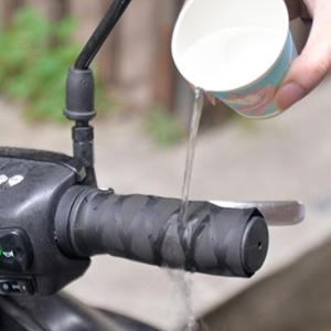 2PCS Non-slip Rubber Grip Glove Motorcycle Handle Cover Universal Heat Shrinkable Grip Cover Sleeve Handlebar Covers Universal