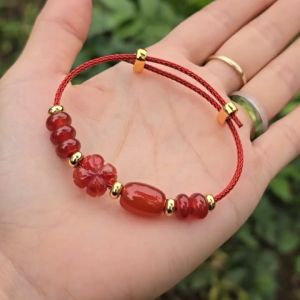 Vòng cáp lu thống ngũ điếu Ngọc Agate cỏ 4 lá Ngọc Huyết Cam  - Phong Thuỷ TUDO