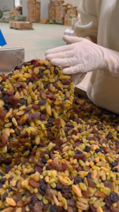 Ready To Eat 4 mix Natural Dried Raisin (No add Sugar)Halal 250g/500g 四色葡萄干/snacks/No GMO/无添加剂/纯天然晒干