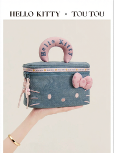 TOUTOU | HelloKitty Denim Multi-use Bag